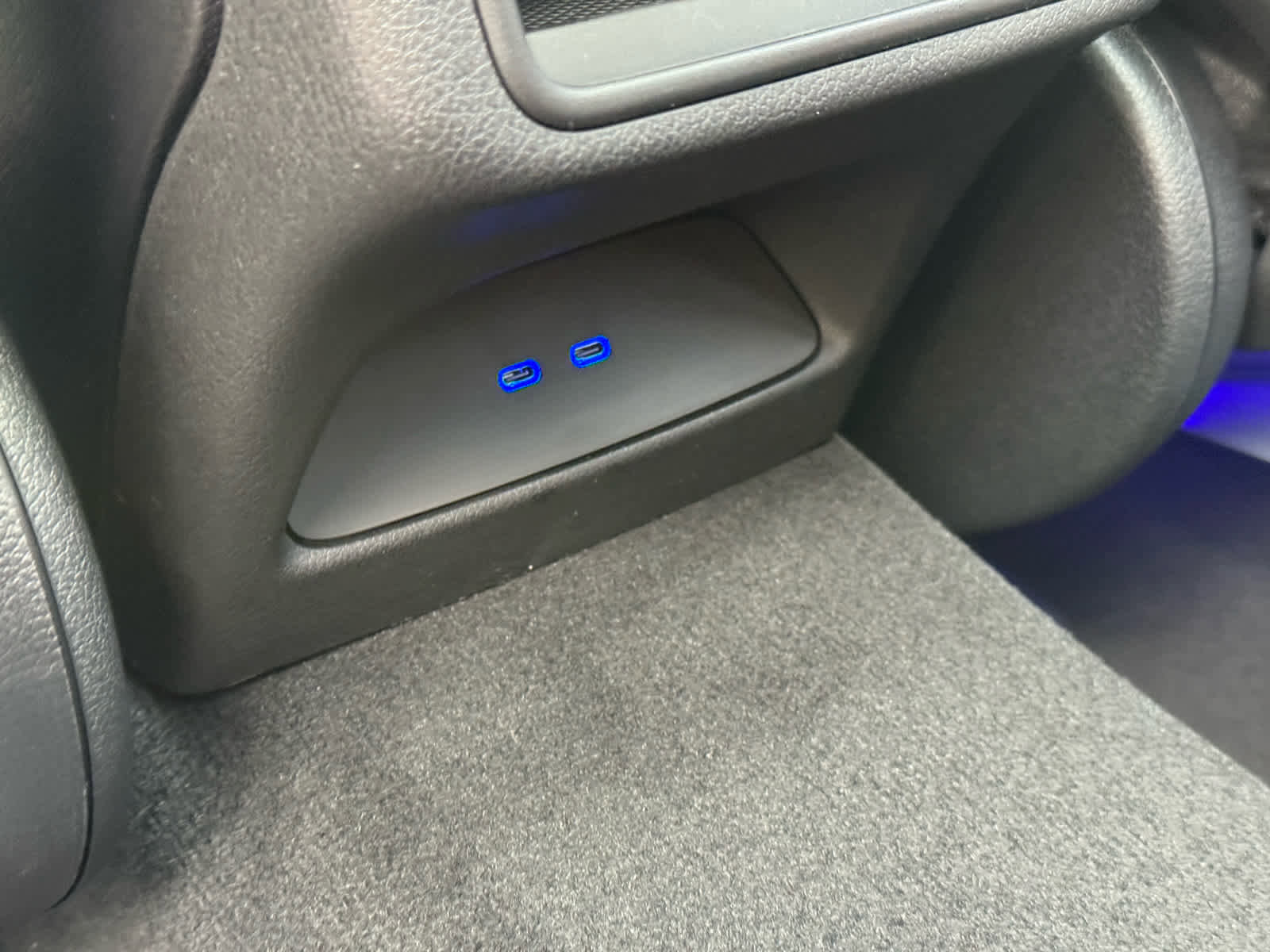 New 2026 Mercedes-Benz GLC 300 GLC 300 image 33