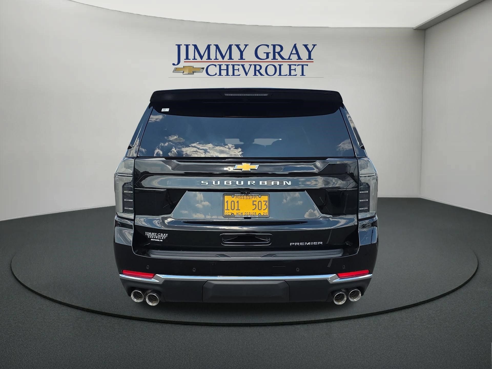 Used 2026 Chevrolet Suburban Premier w/ Sun And Tow Package RWD image 4