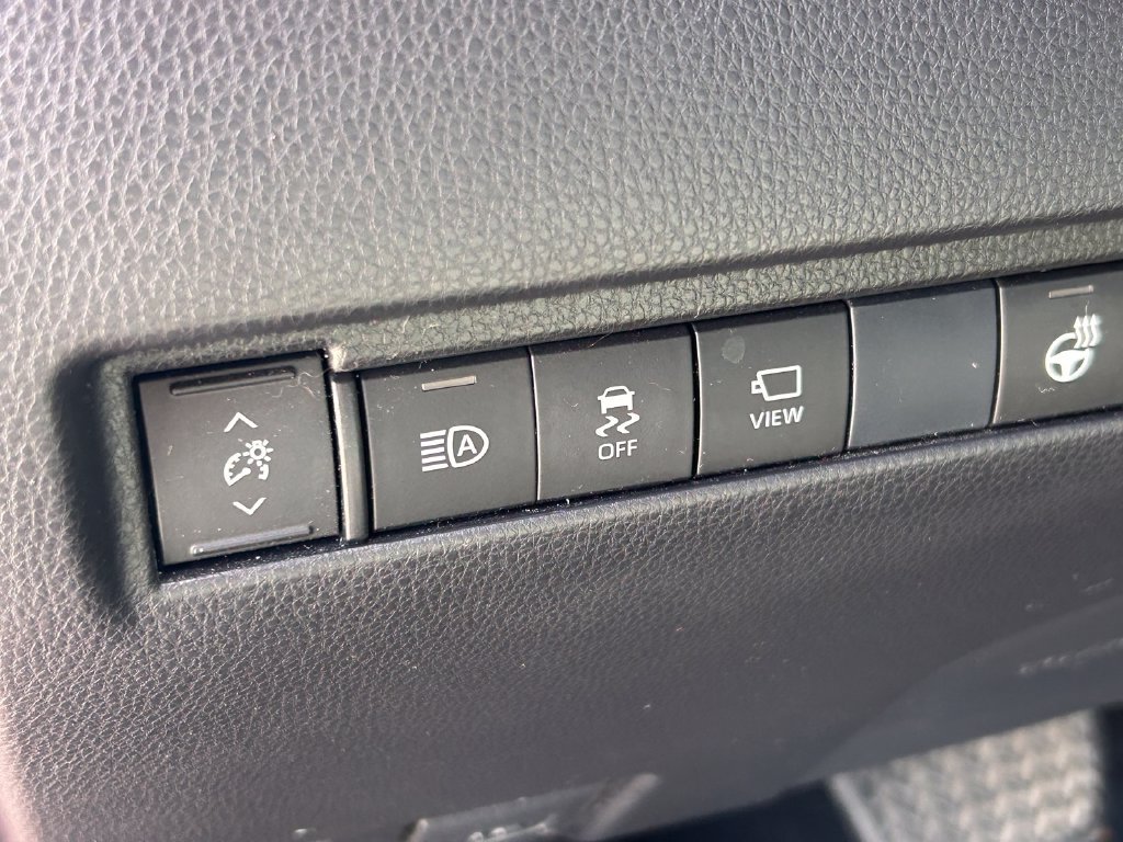 Used 2021 Toyota Venza Limited AWD/4WD image 25