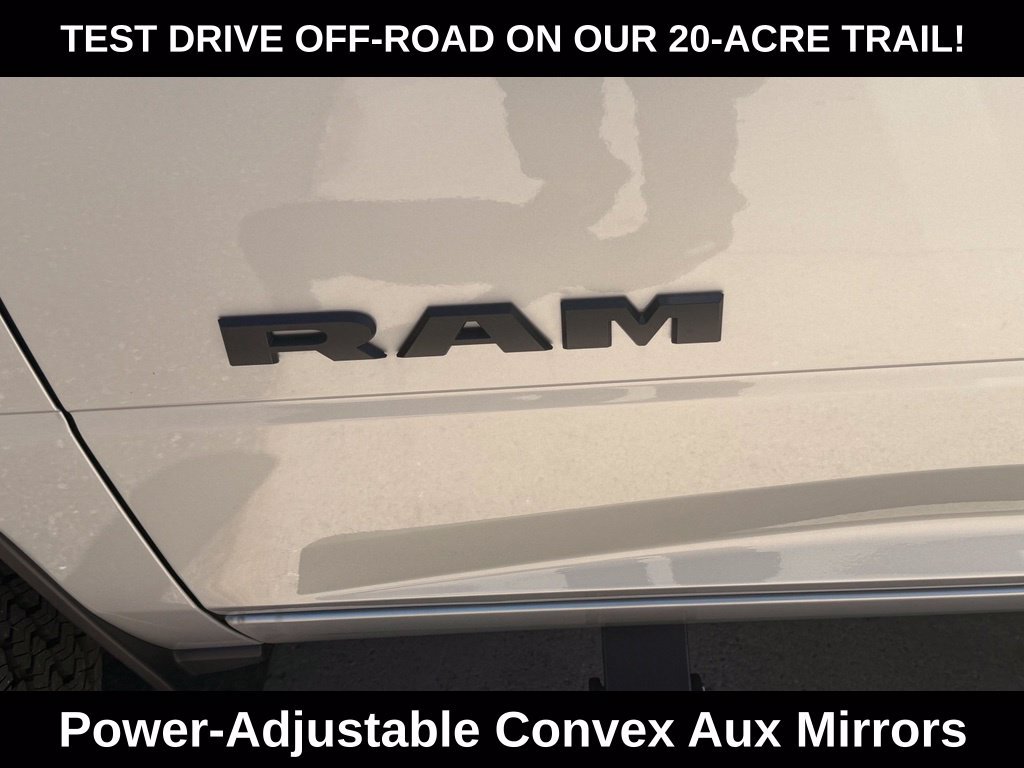 New 2026 RAM 2500 Laramie AWD/4WD image 32