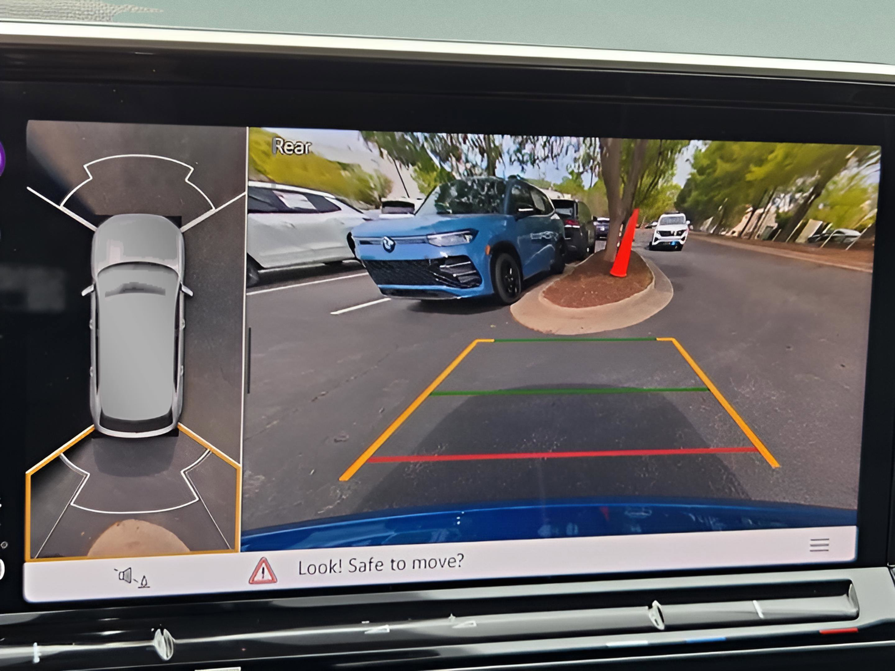 Certified 2025 Volkswagen Atlas Cross Sport SEL Premium R-Line image 18