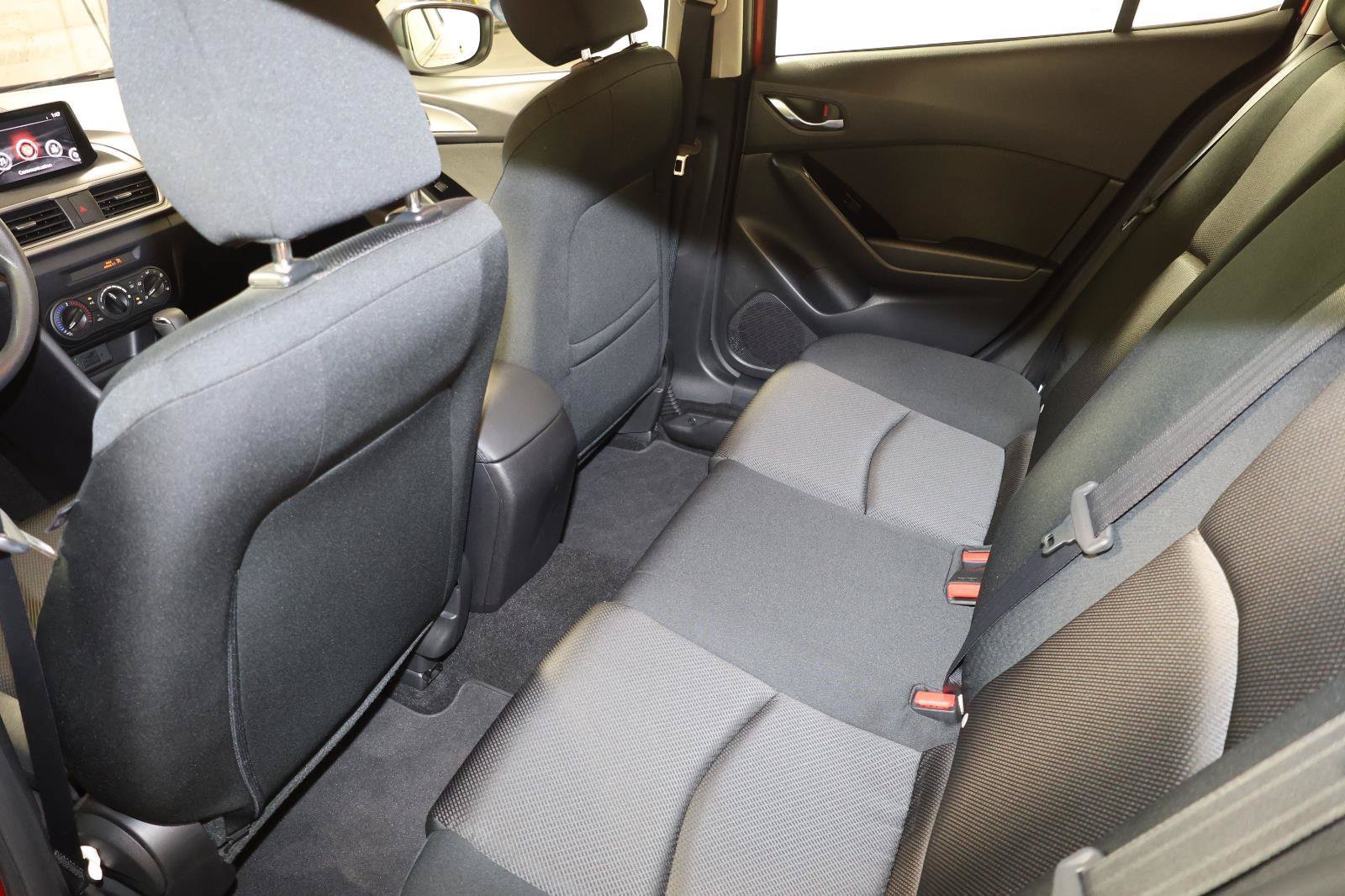 Used 2017 MAZDA MAZDA3 Sport FWD image 24