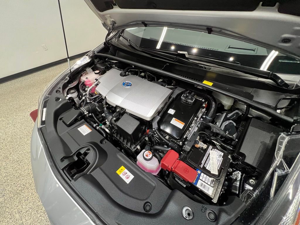 Used 2017 Toyota Prius Four w/ Advanced Technology Package image 56