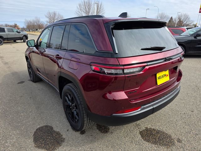 New 2026 Jeep Grand Cherokee Altitude AWD/4WD image 12