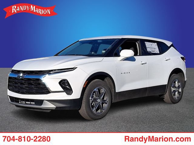 New 2024 Chevrolet Blazer LT w/ Driver Confidence Package