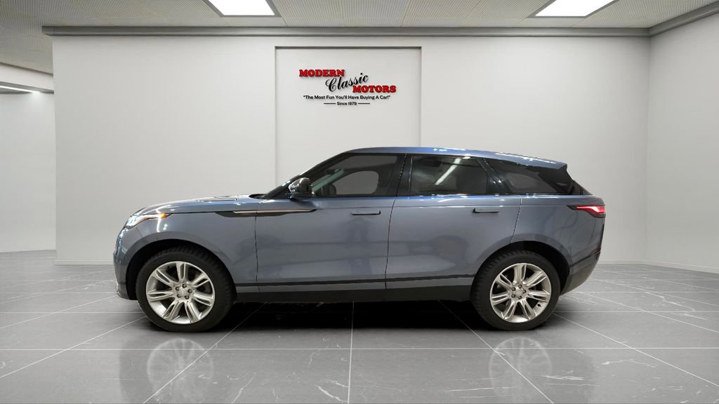 Used 2023 Land Rover Range Rover Velar R-Dynamic S image 4