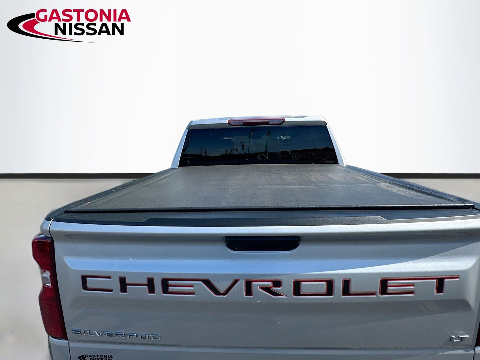 Used 2020 Chevrolet Silverado 1500 LT AWD/4WD image 33