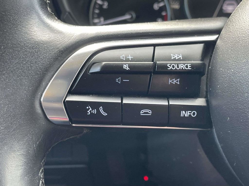 Used 2024 MAZDA MAZDA3 s image 21
