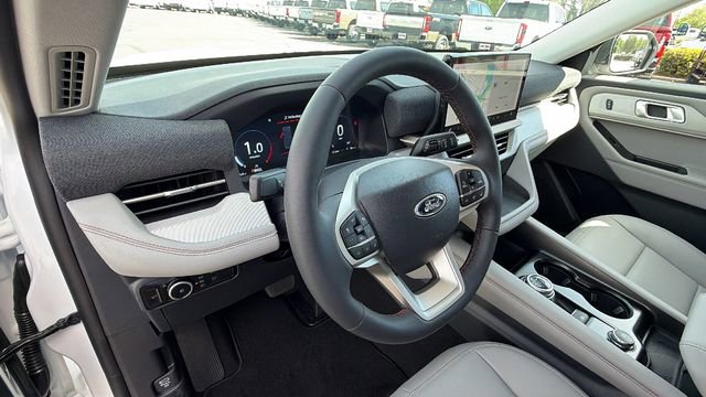 New 2026 Ford Explorer Active w/ Active Comfort Package image 31