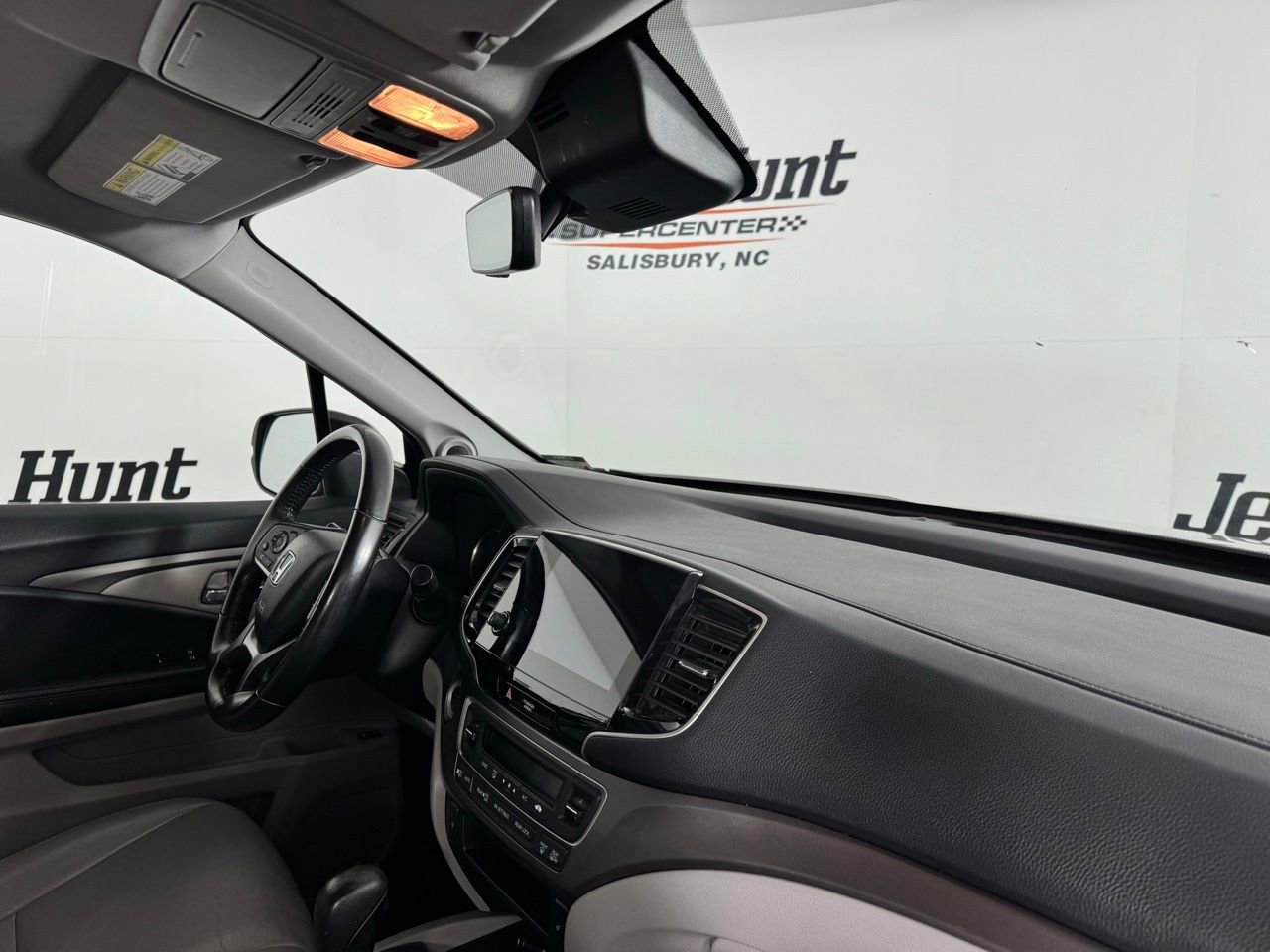 Used 2019 Honda Pilot EX-L image 34