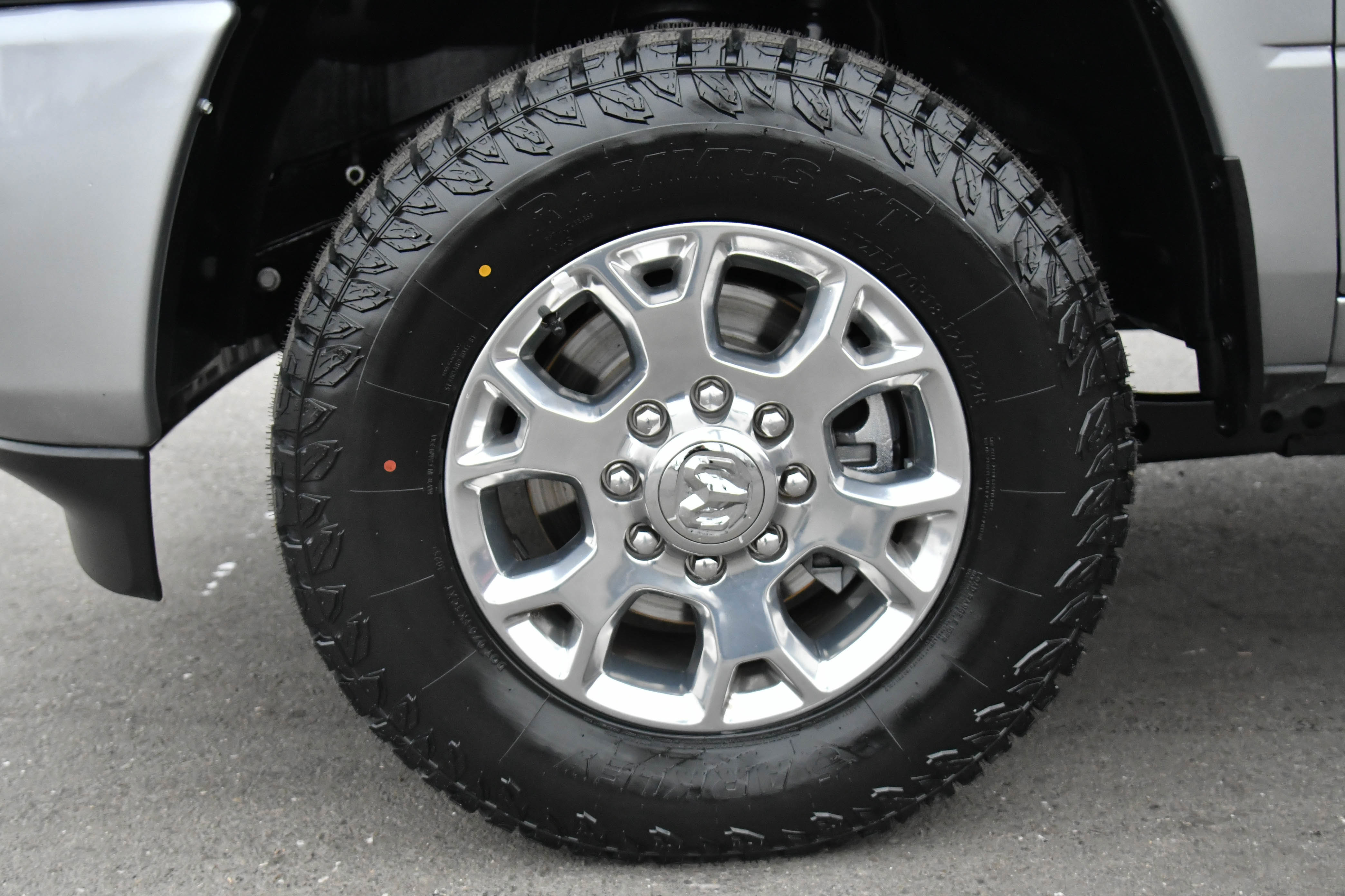 Used 2024 RAM 2500 Laramie image 12