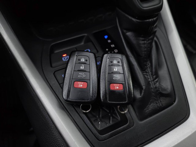 Used 2020 Toyota RAV4 XLE w/ Convenience Package AWD/4WD image 43