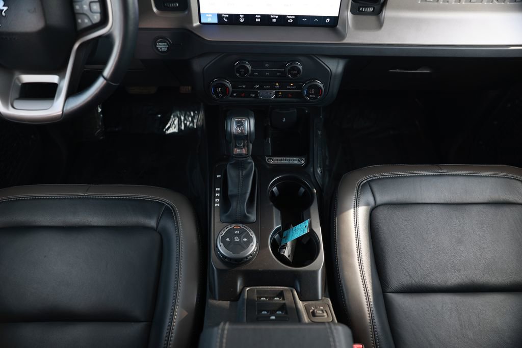 Used 2025 Ford Bronco Outer Banks image 31