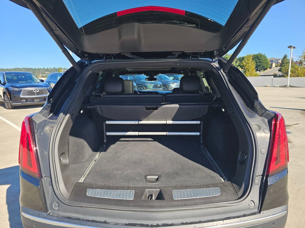 Used 2021 Cadillac XT5 Premium Luxury image 17