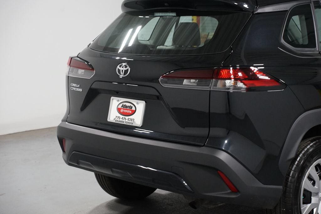 Certified 2026 Toyota Corolla Cross L FWD image 9