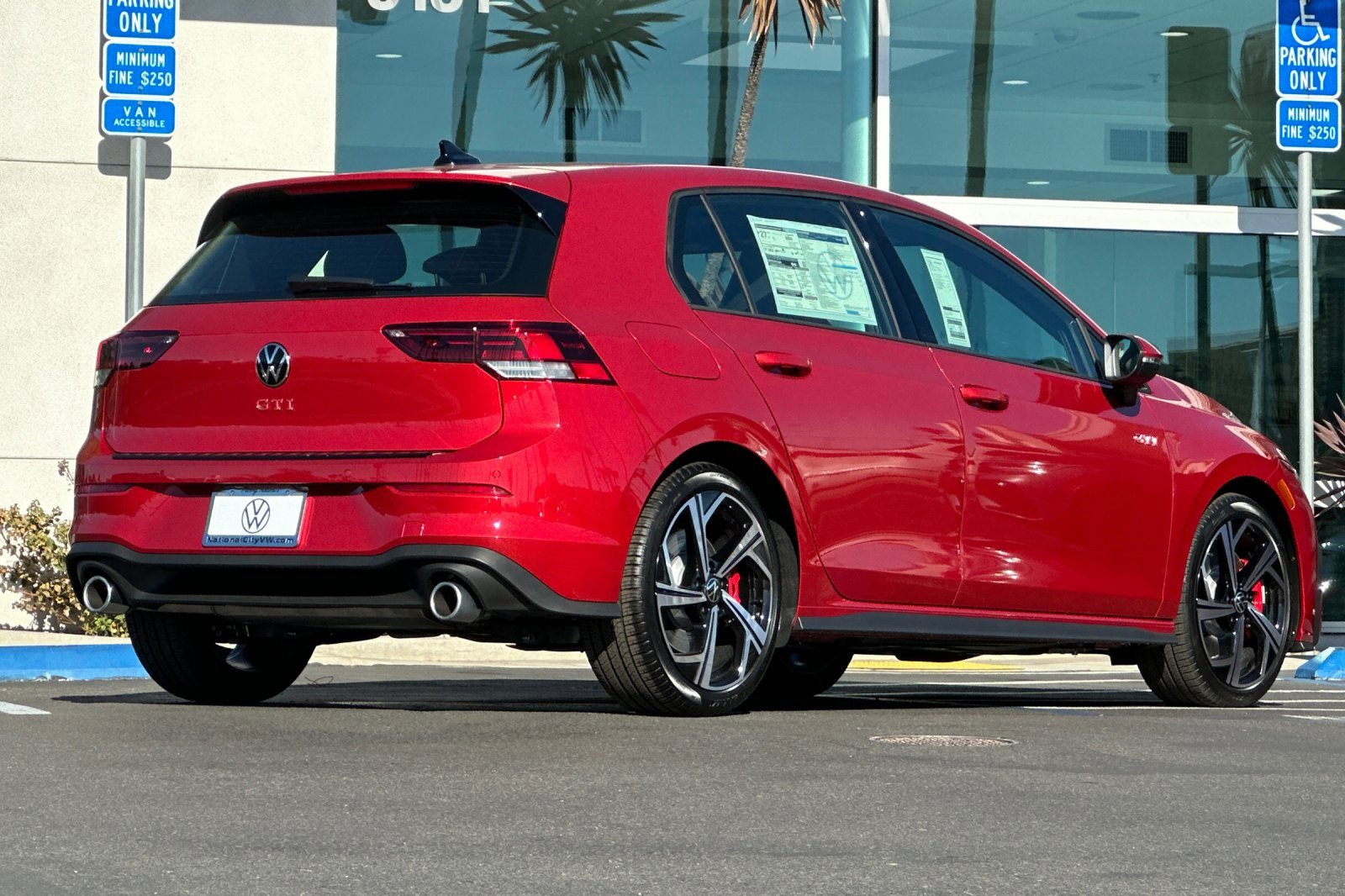 New 2025 Volkswagen GTI SE image 5