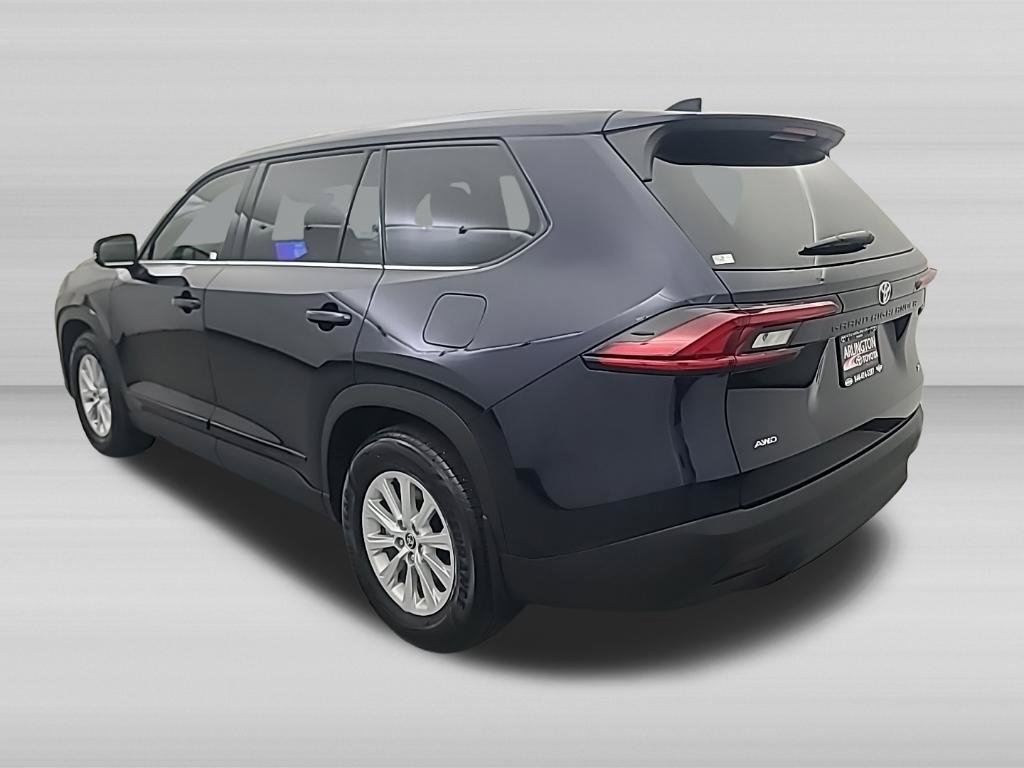 Used 2026 Toyota Grand Highlander AWD image 7