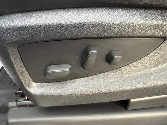 Used 2018 Chevrolet Tahoe Premier image 14