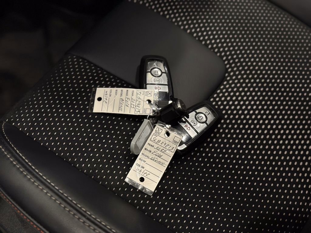 New 2025 Ford Bronco Raptor w/ Interior Carbon Fiber Pack image 79