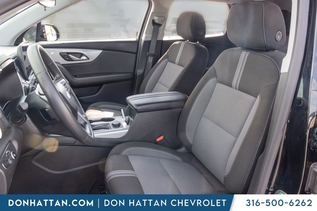 Used 2025 Chevrolet Blazer LT FWD image 13