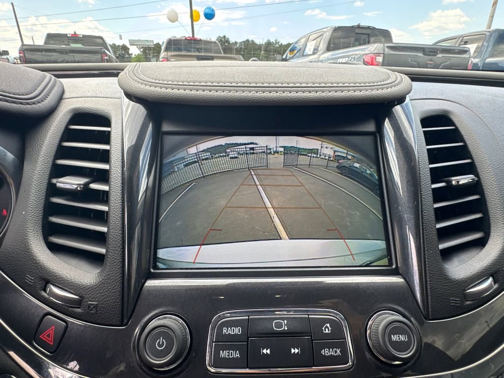 Used 2018 Chevrolet Impala Premier w/ Premier Confidence Package FWD image 29