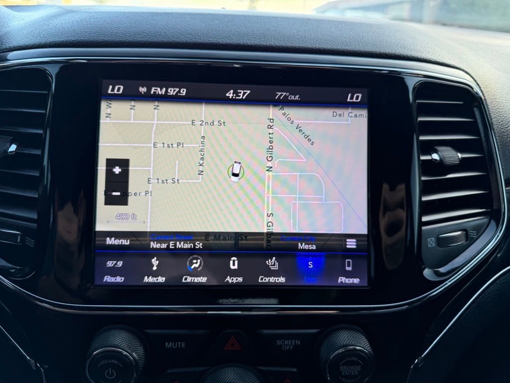 Used 2019 Jeep Grand Cherokee Limited image 37