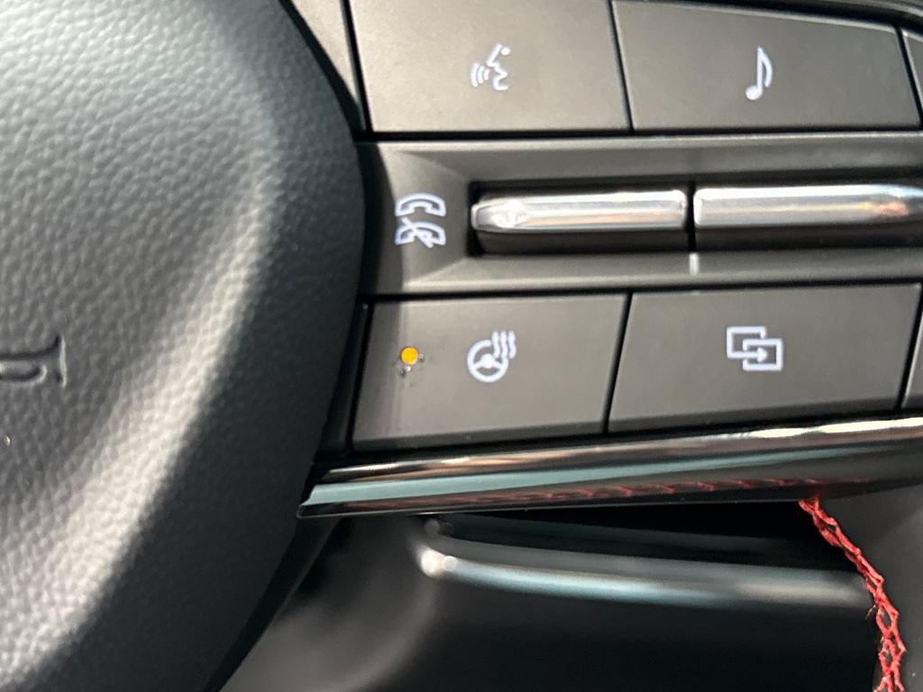 New 2027 Chevrolet Equinox RS w/ Safety and Technology Package AWD/4WD image 4