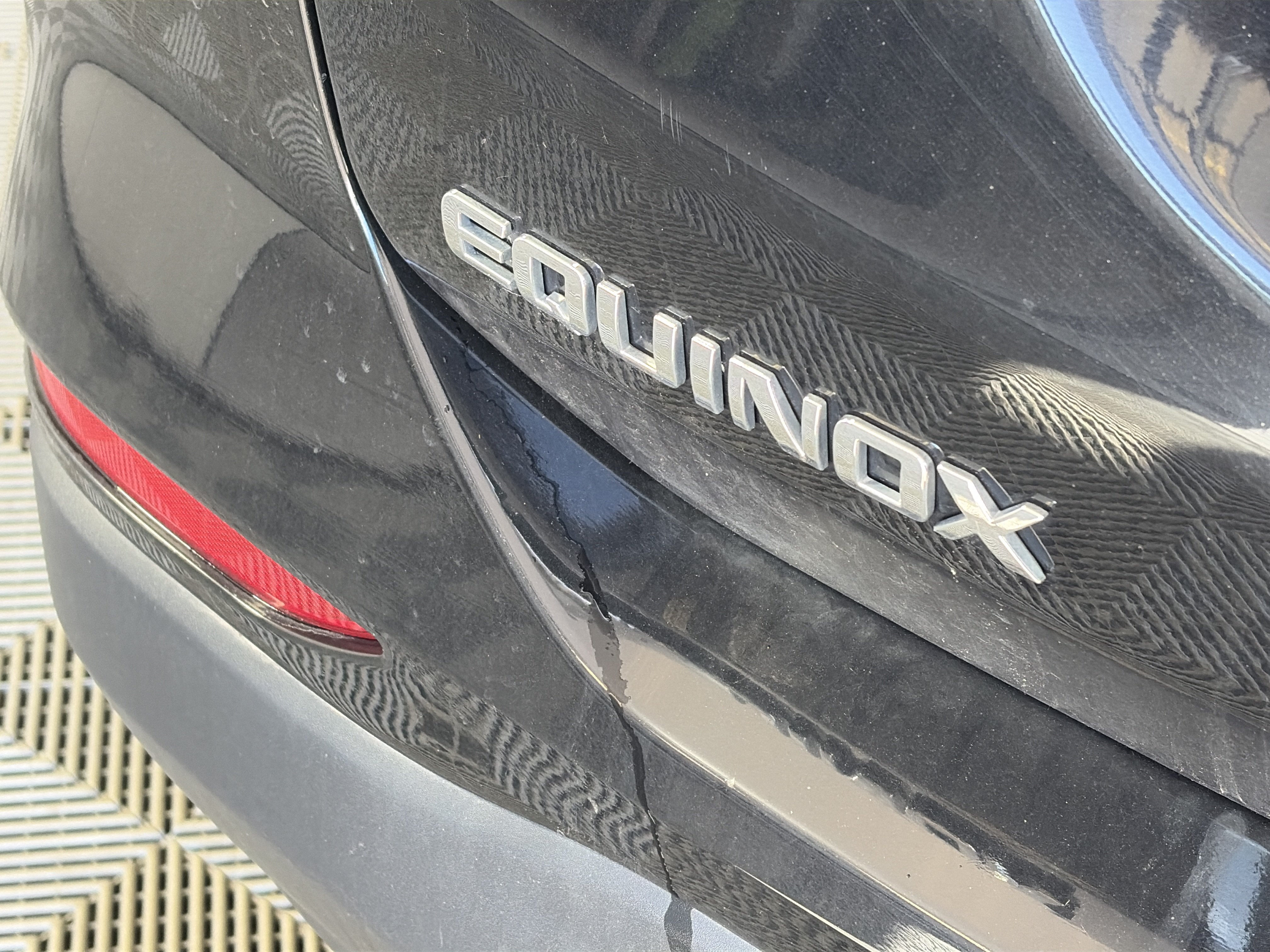 Used 2024 Chevrolet Equinox LT AWD/4WD image 15