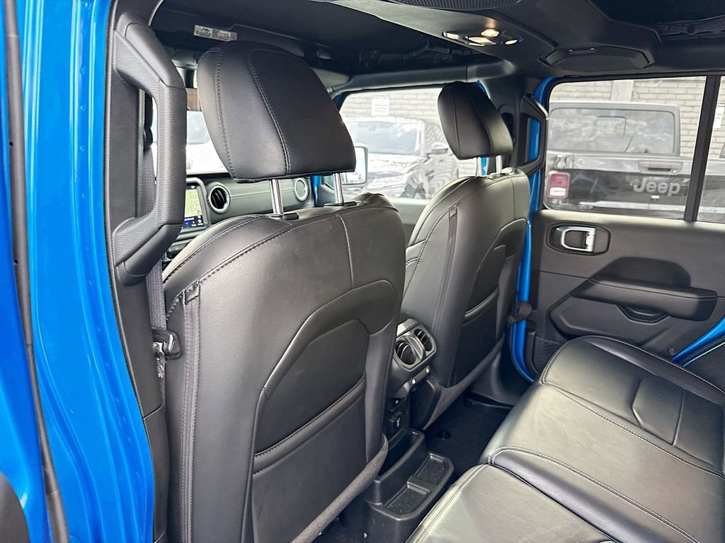 Used 2023 Jeep Wrangler Unlimited Sahara w/ Cold Weather Group image 26