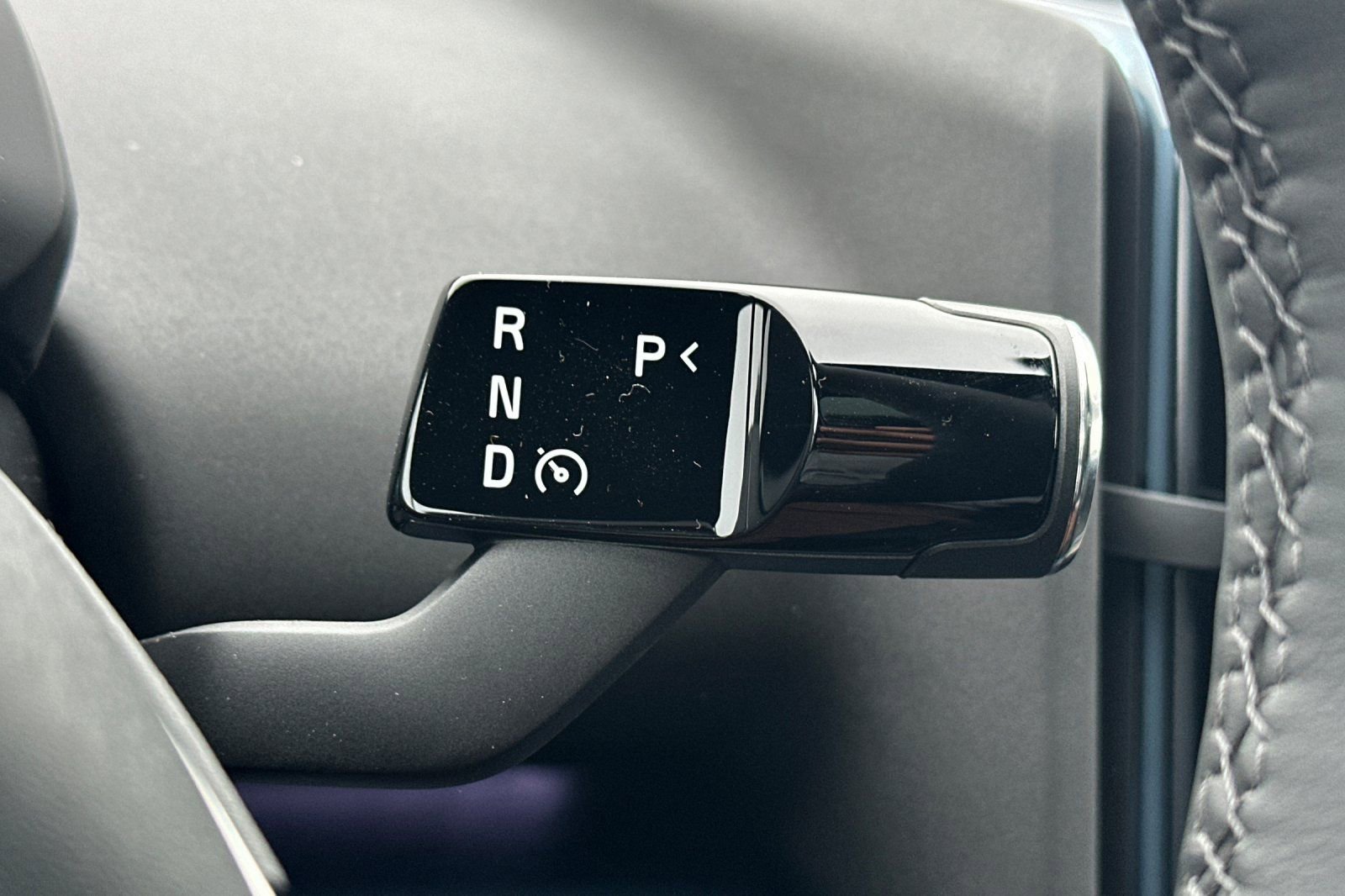 New 2026 Volvo EX30 Plus w/ Climate Package image 23