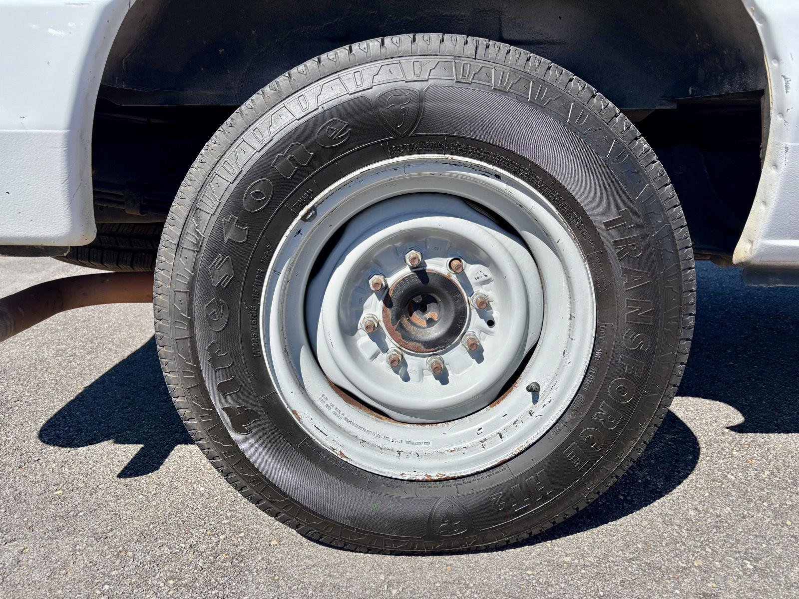 Used 2014 Ford E-150 and Econoline 150 w/ Power Group RWD image 33