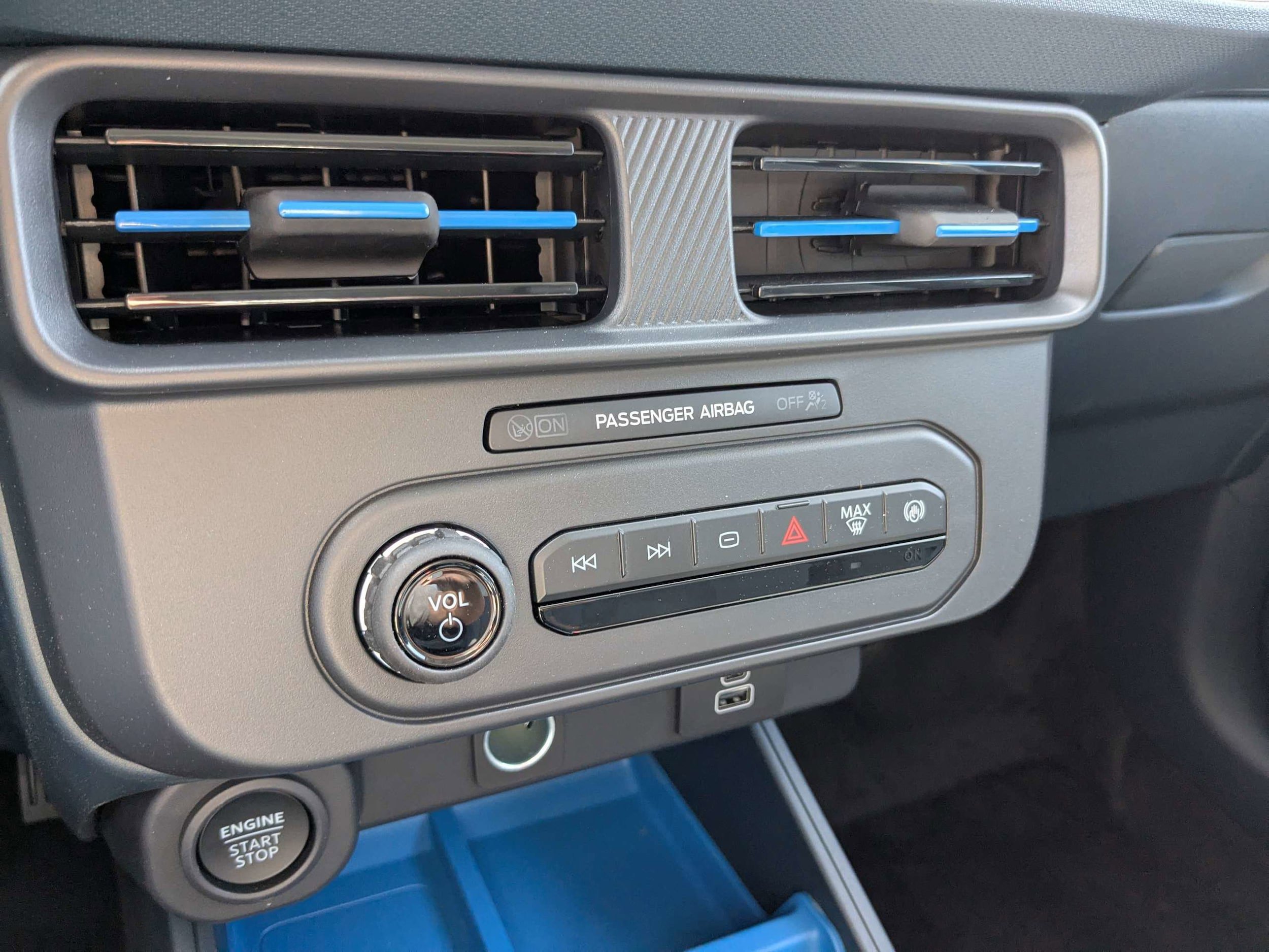 New 2026 Ford Maverick XLT image 28