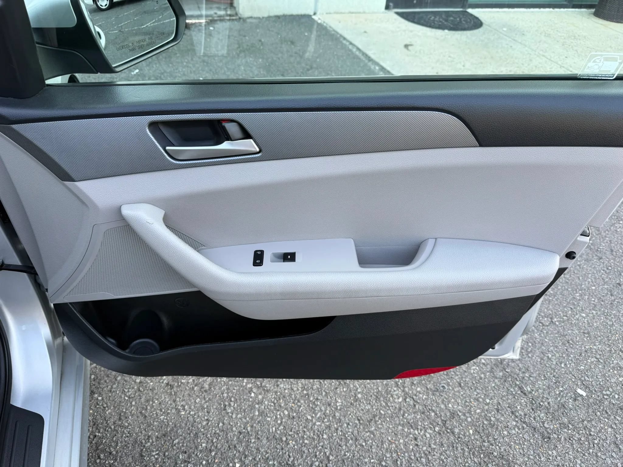 Used 2018 Hyundai Sonata SE FWD image 18