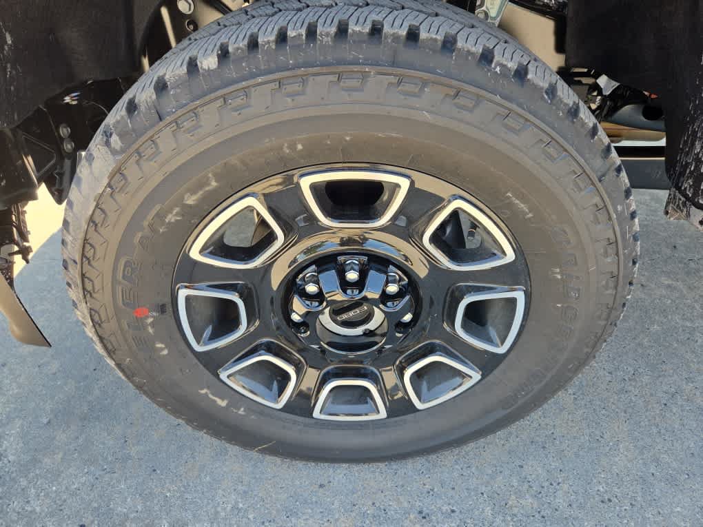 New 2026 Ford F350 Platinum AWD/4WD image 16
