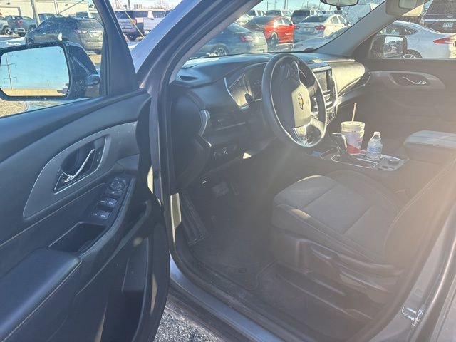 Used 2020 Chevrolet Traverse LS image 6