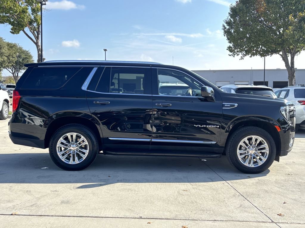 Used 2024 GMC Yukon SLT image 2
