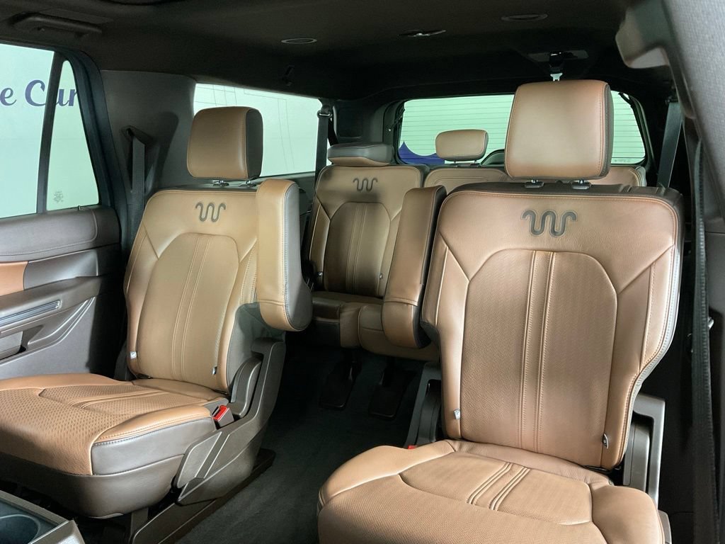 Used 2023 Ford Expedition Max King Ranch AWD/4WD image 16