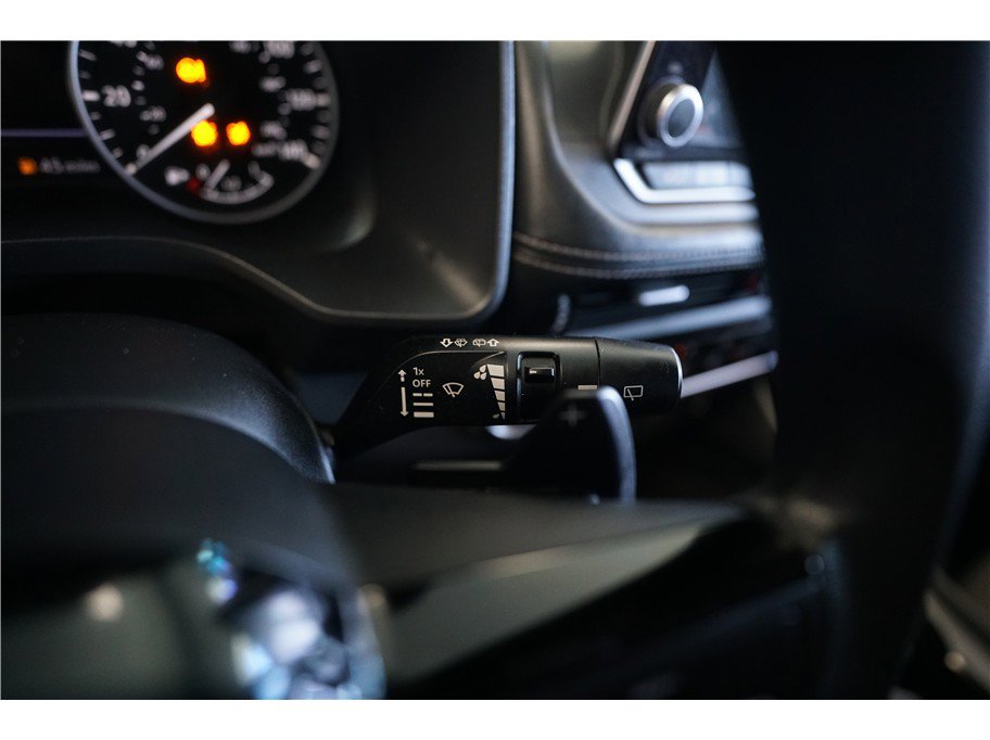 Used 2021 Nissan Rogue S FWD image 22