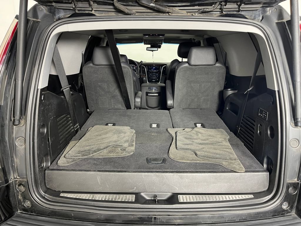 Used 2020 Cadillac Escalade Premium Luxury image 22