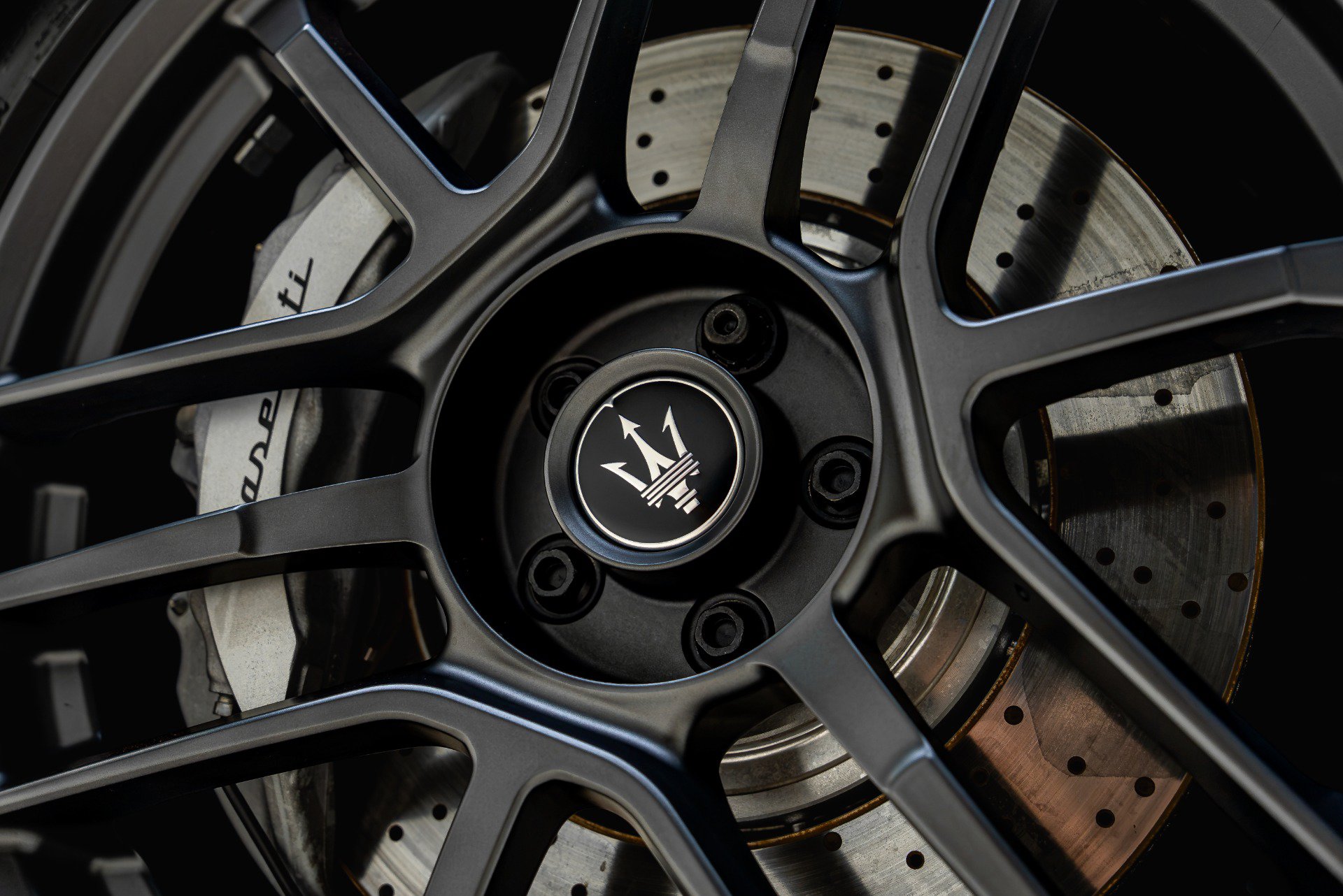 Used 2023 Maserati MC20 Coupe RWD image 36