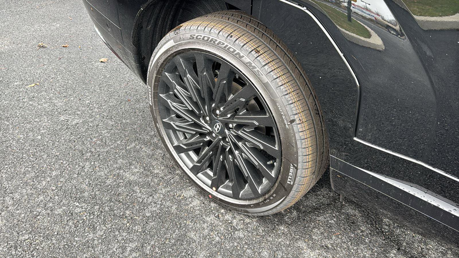 New 2026 Hyundai Santa Fe Calligraphy image 4