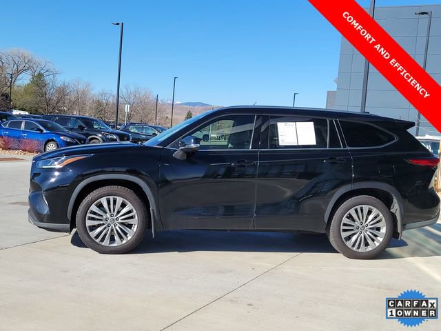 Used 2022 Toyota Highlander Platinum image 2