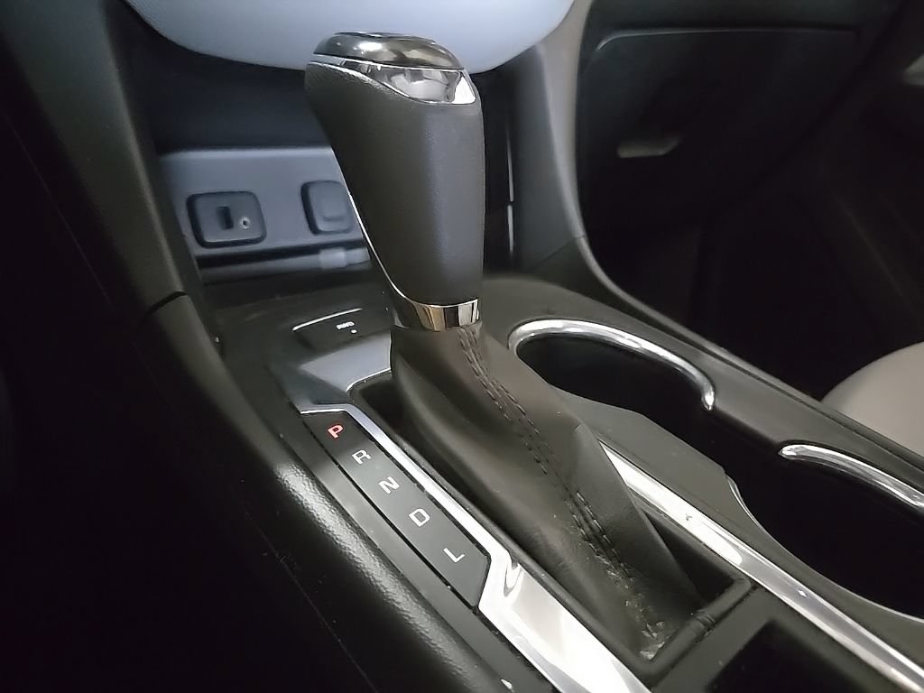 Used 2018 Chevrolet Equinox LS AWD/4WD image 22