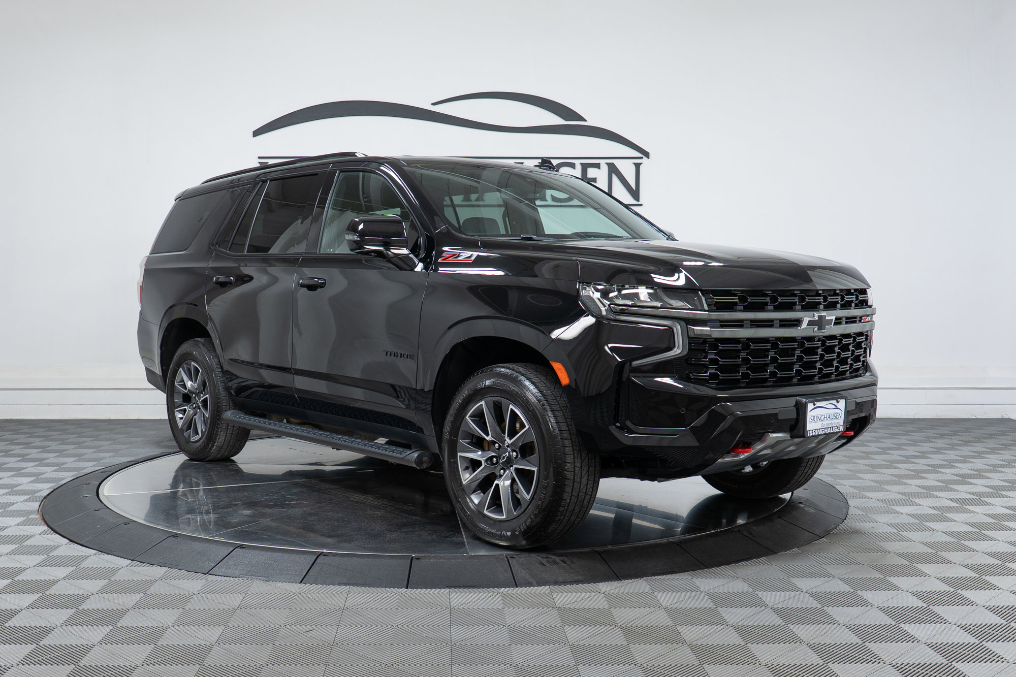 Used 2021 Chevrolet Tahoe Z71 w/ Z71 Signature Package image 3