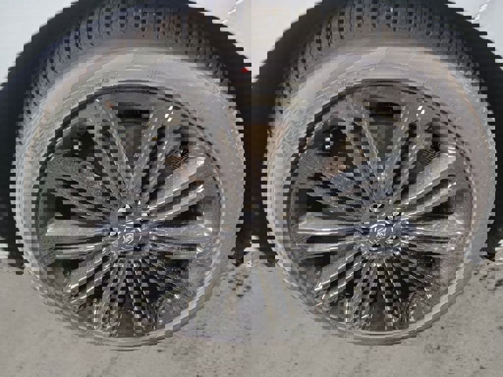 New 2026 Land Rover Range Rover Velar Dynamic SE image 11