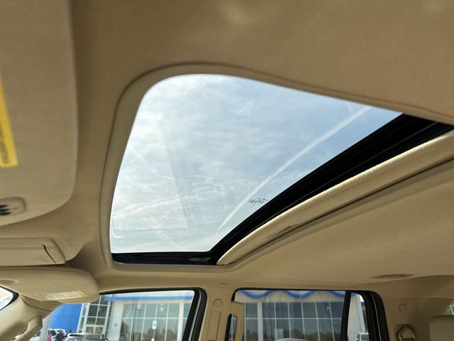 Used 2017 Ford Expedition Limited w/ Equipment Group 301A image 22