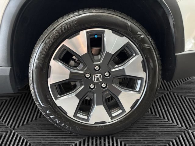 Used 2026 Honda Pilot Elite image 31