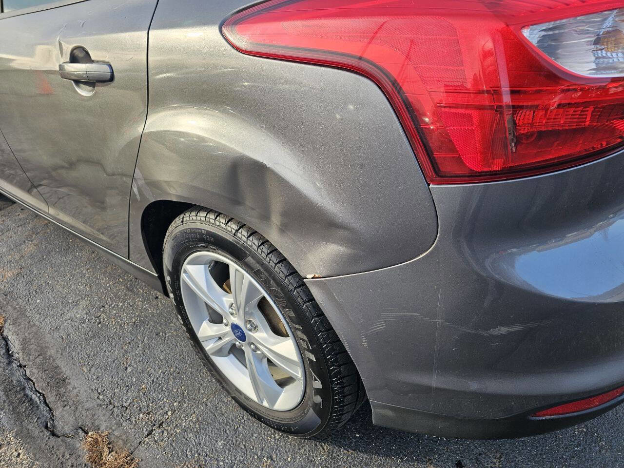 Used 2014 Ford Focus SE image 10