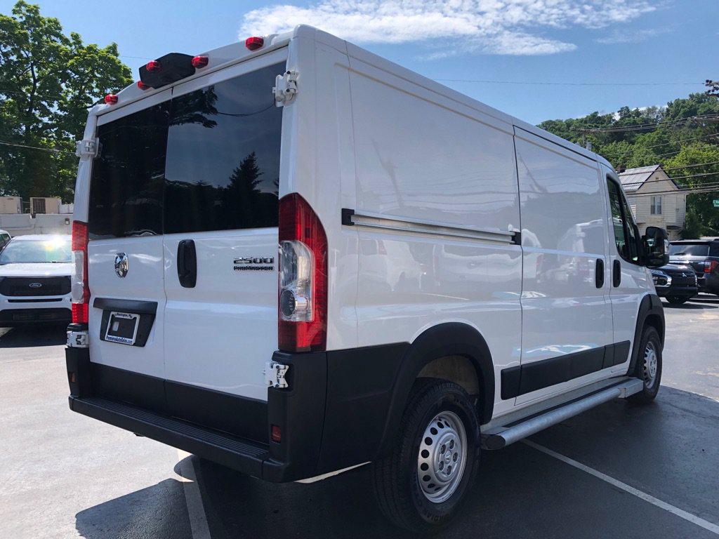 Used 2025 RAM ProMaster 2500 w/ U-Haul Equipment Group FWD image 6