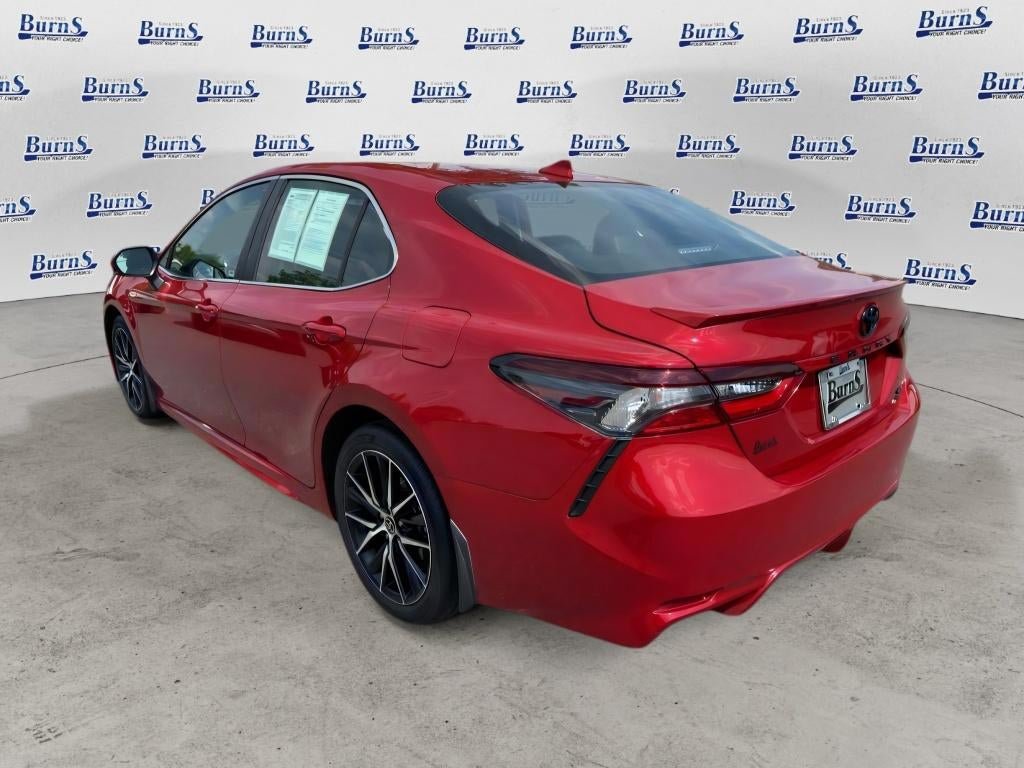Used 2024 Toyota Camry SE AWD/4WD image 5